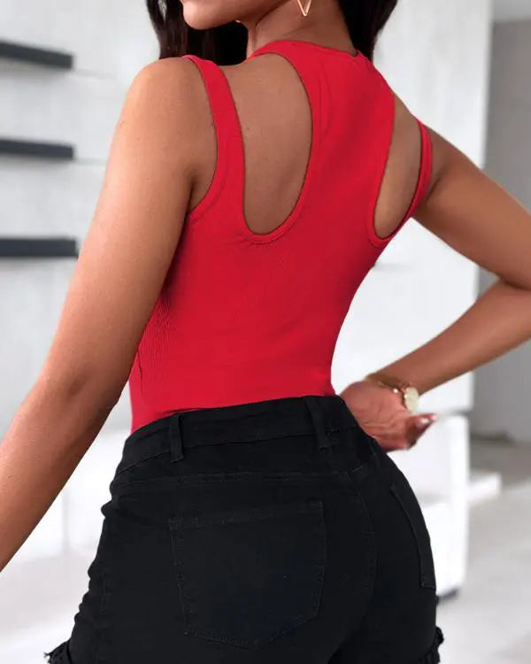 Trendy Criss Cross Asymmetrical Neck Sleeveless Thong Bodysuits Tops Clubwear