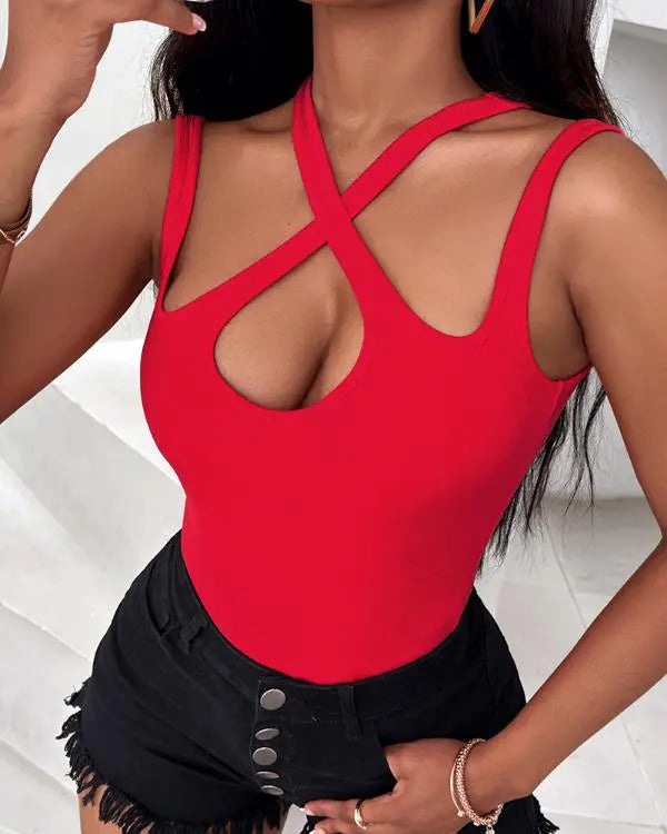Trendy Criss Cross Asymmetrical Neck Sleeveless Thong Bodysuits Tops Clubwear